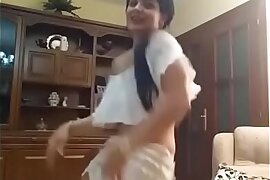 Hot desi girlfriend dance for husband