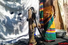Village Married Wife Sex In Bath With Saree in Outdoor (Official video By Localsex31)