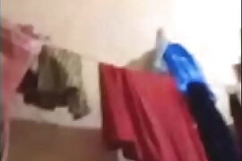 Servent has Itch in her pussy