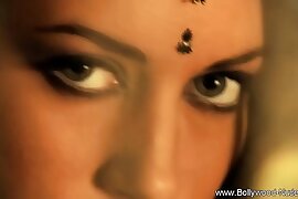 Sexy Brunette Has Body For Love