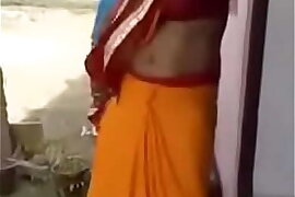 Son recording desi mther dance and upload for fantasy comments