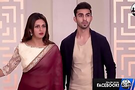 Chubby TV Aunty Divyanka Tripathi aka Ishita Beautiful Navel in Transparent Sari